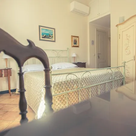 Caterina בית חווה לבנטו